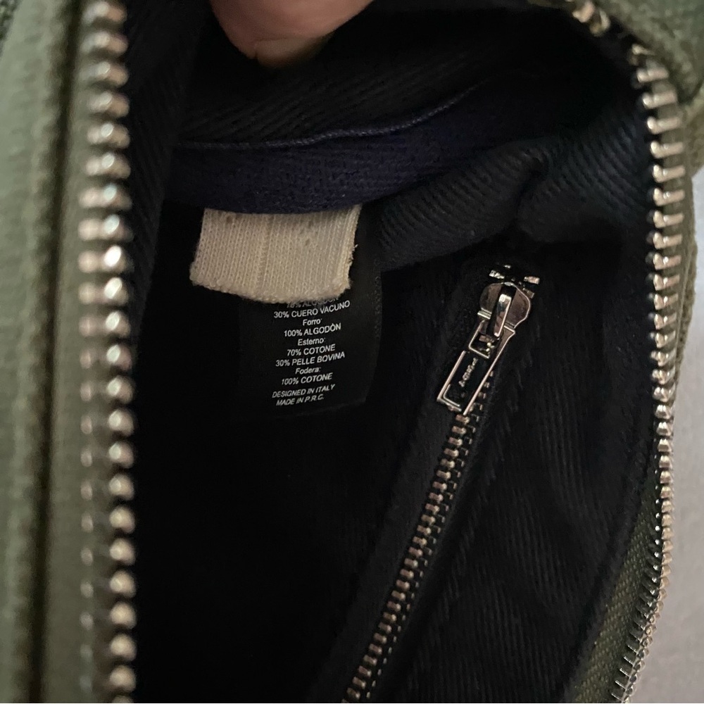 Brandy Melville green canvas shoulder bag with chain and leather strap - Picture 10 of 16